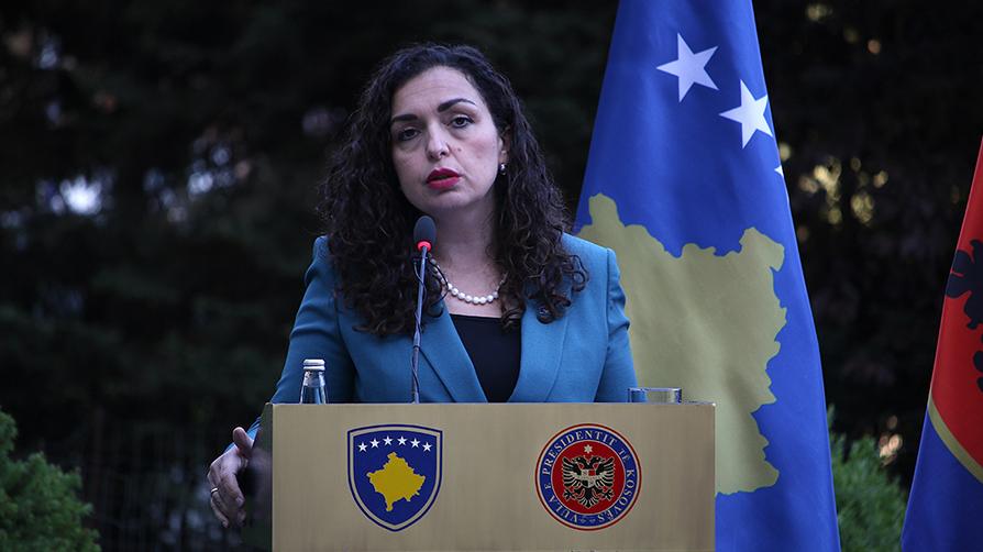 Balkanlardan yankılanan övgü