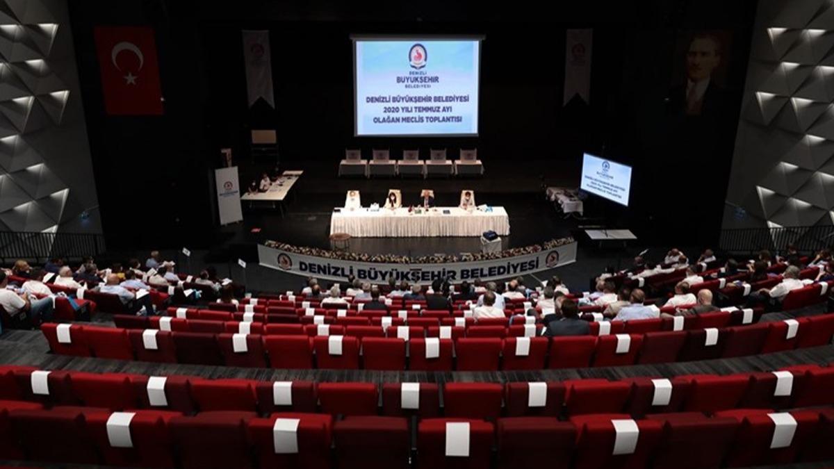 CHP ve Y Parti arasnda ipler gerildi: ''Kirli pazarlk'' tartmas