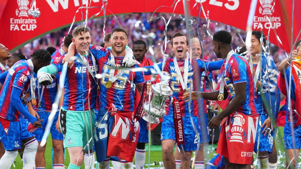 Crystal Palace tarihinde bir ilki baard