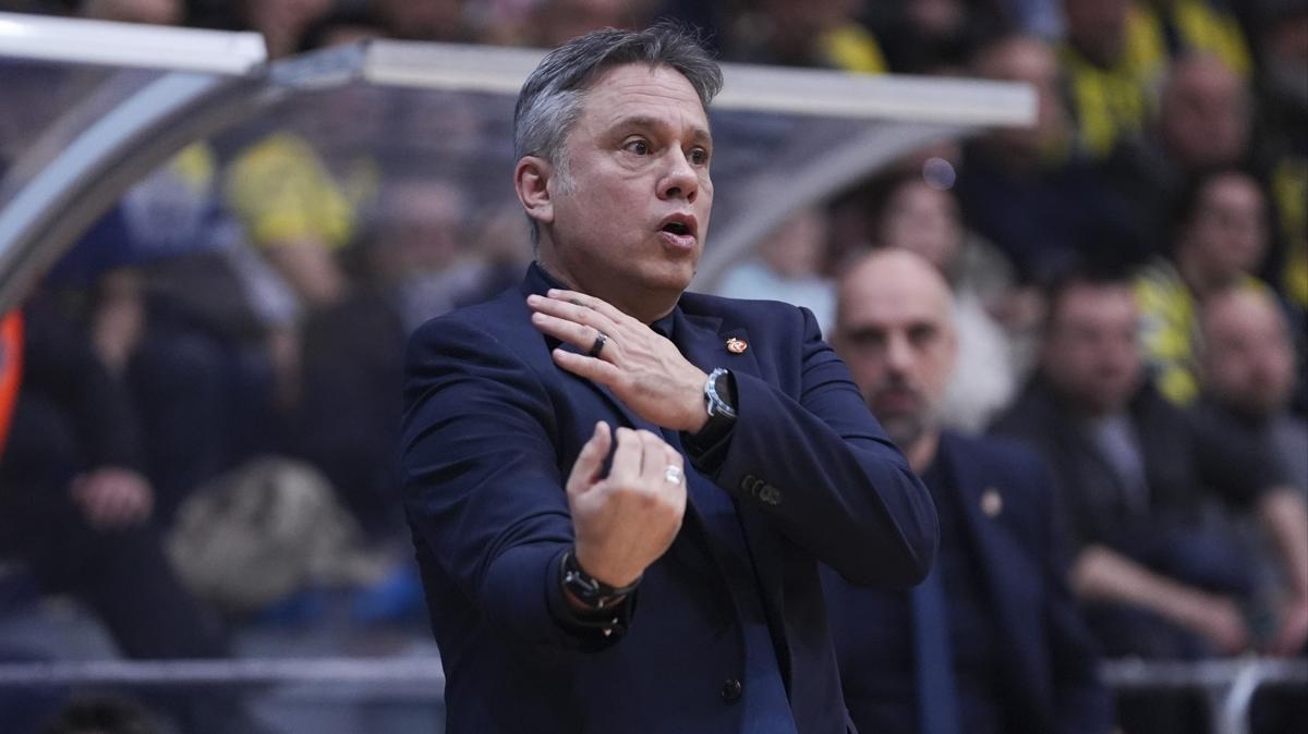 BK Mersin'in yeni kou George Dikeoulakos  oldu