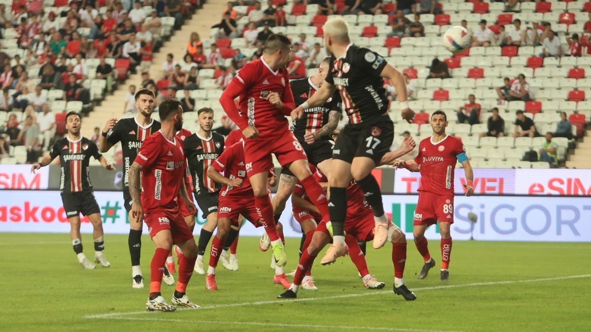 Gaziantep FK, 4 ma sonra puanla tant