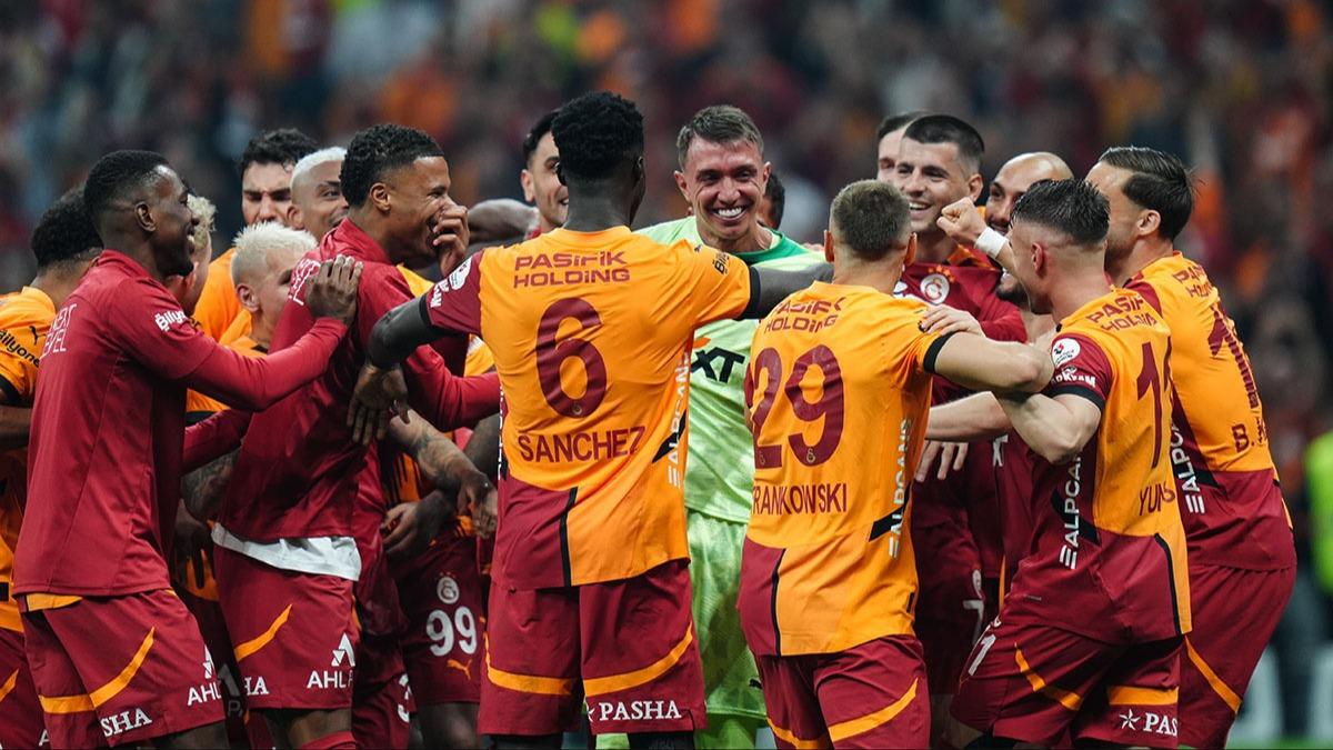 Kasas dolup taacak! te Galatasaray' bekleyen dev gelir