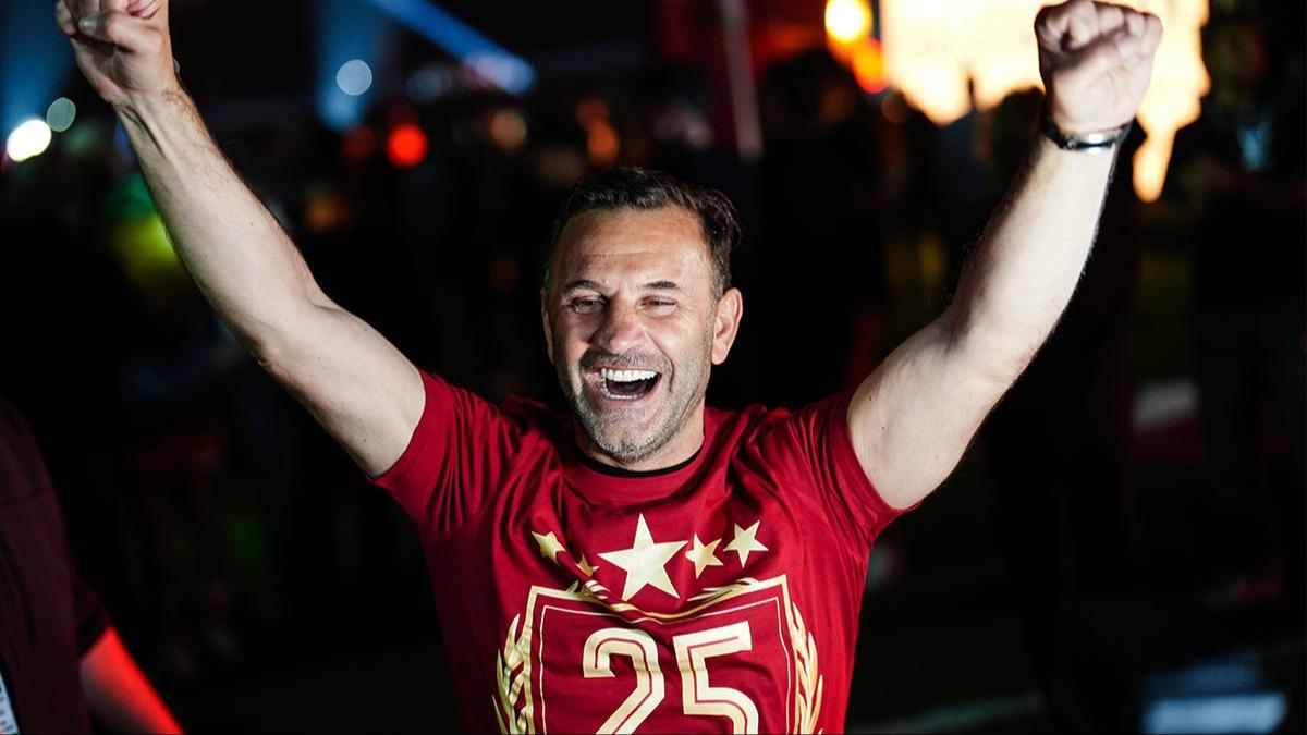 Ezeli rakiplerine ezici stnlk! Galatasaray adn zirveye yazdrd