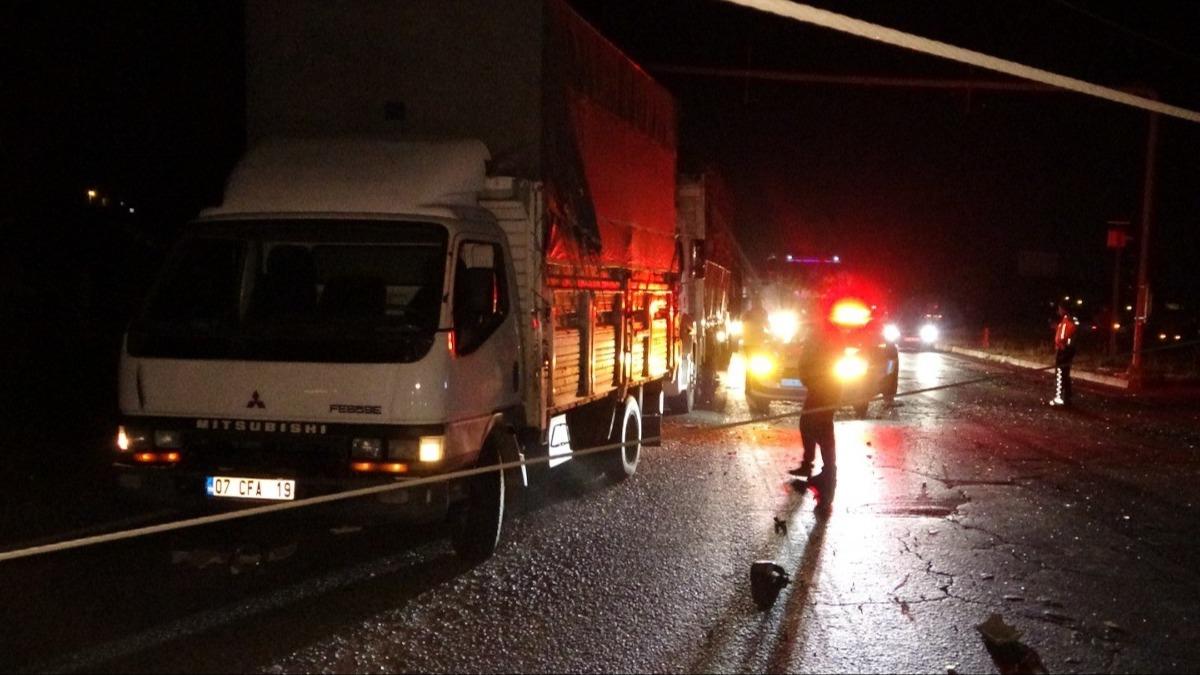 Hurdaya dnen otomobili gren kamyon ofr ykld: Kimseye bir ey oldu mu?