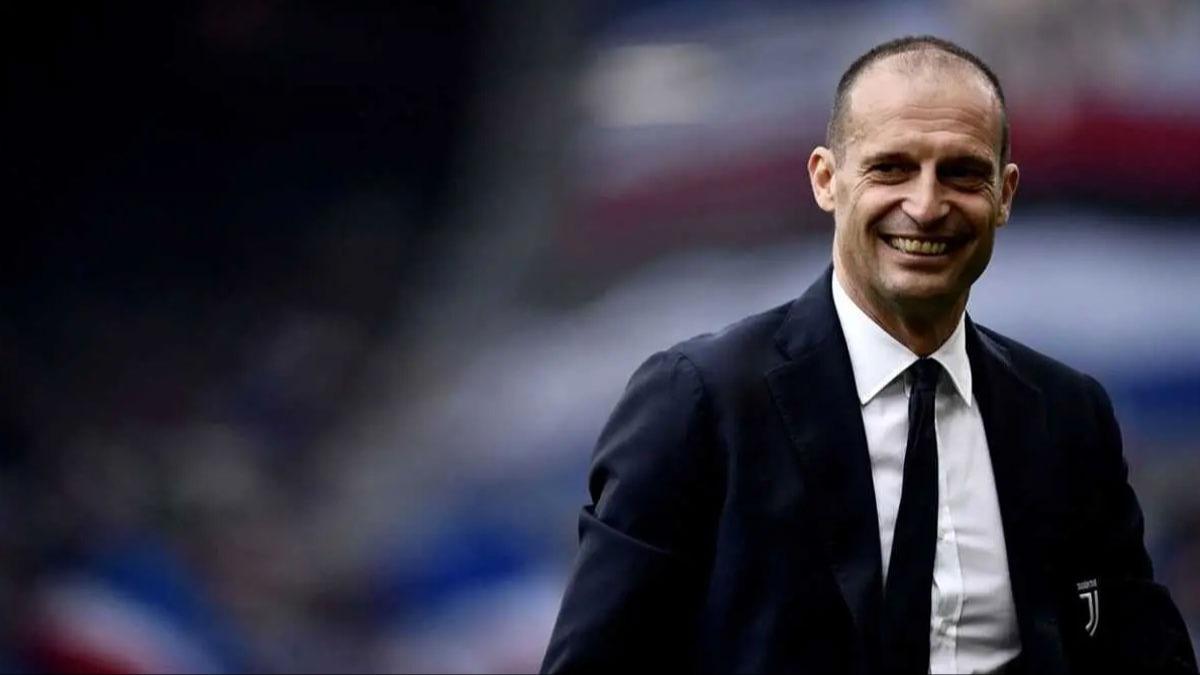 Massimiliano Allegri adm adm Napoli'ye