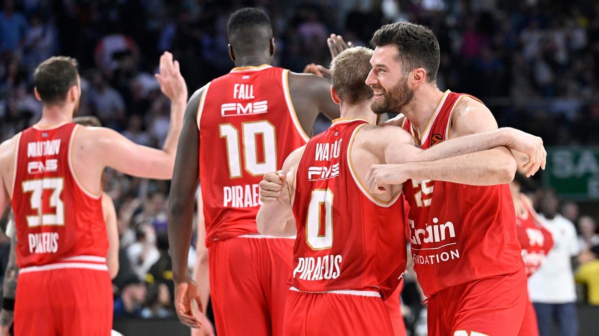 Olympiakos 12 yllk hasreti sonlandrmann peinde