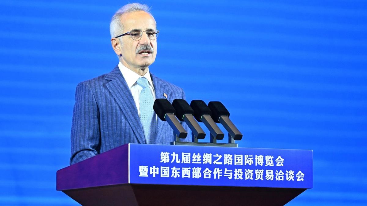 Bakan Uralolu: Trkiye, Kuak ve Yol Giriimi'ni kazan-kazan ilkesi erevesinde desteklemeye devam edecektir