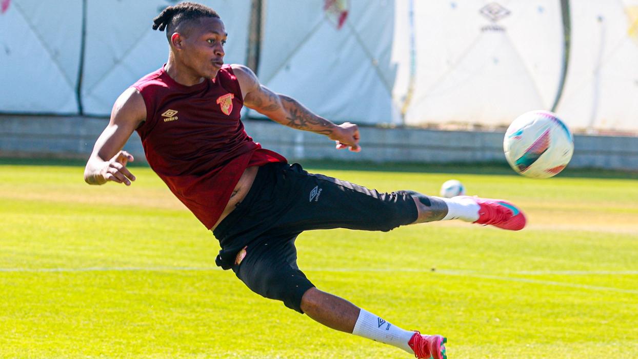 Göztepe, Galatasaray maçına hazırlanıyor