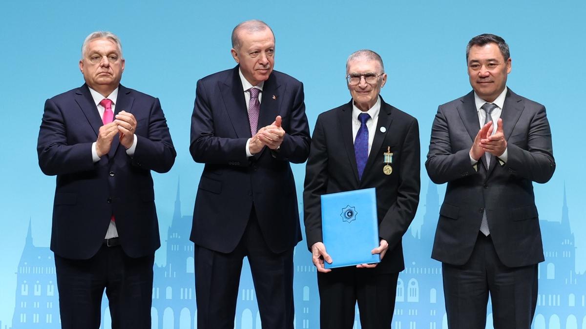 Prof. Dr. Aziz Sancar'a ''Ali ir Nevai Uluslararas dl'' verildi 