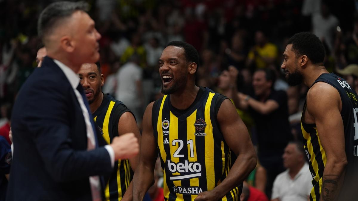 MA SONUCU: Fenerbahe Beko 82-76 Panathinaikos AKTOR