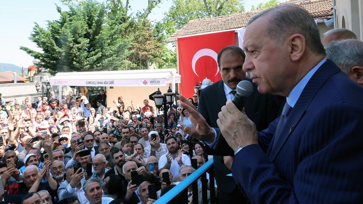 Gmrk shak Aa Cami ald... Cumhurbakan Erdoan: Aslna uygun olarak ina edildi