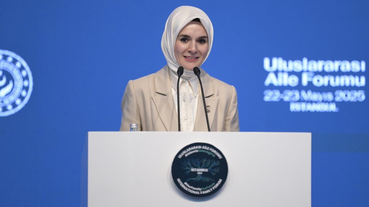 Bakan Gkta: Politikalarmza aileyi merkeze alarak ancak baarl olabiliriz