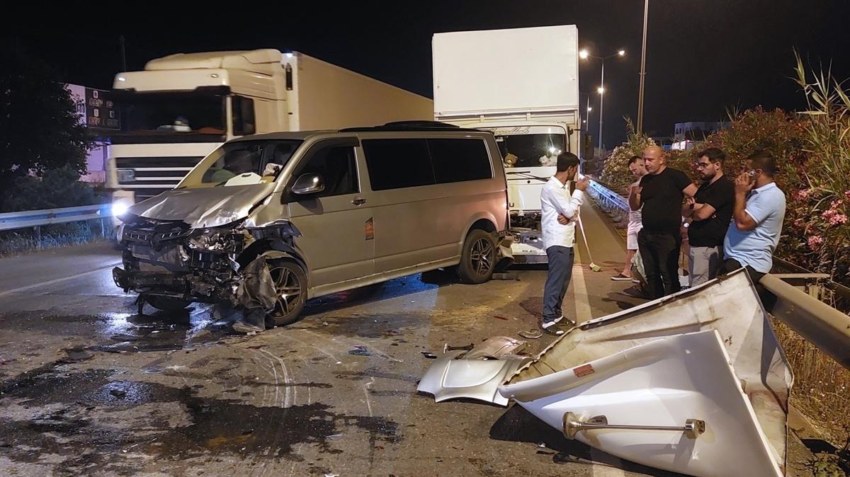 Antalya'da zincirleme kazaya 5 ara kart: 3 yaral