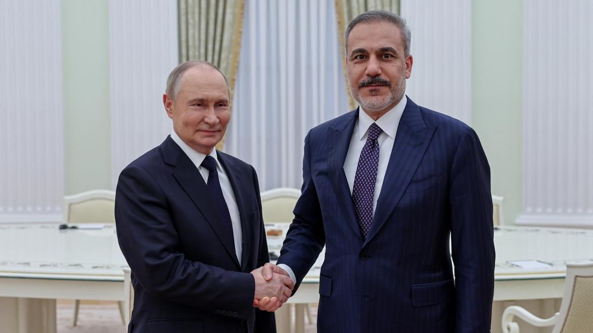 Rusya'da kritik zirve... Bakan Fidan, Putin ile grt