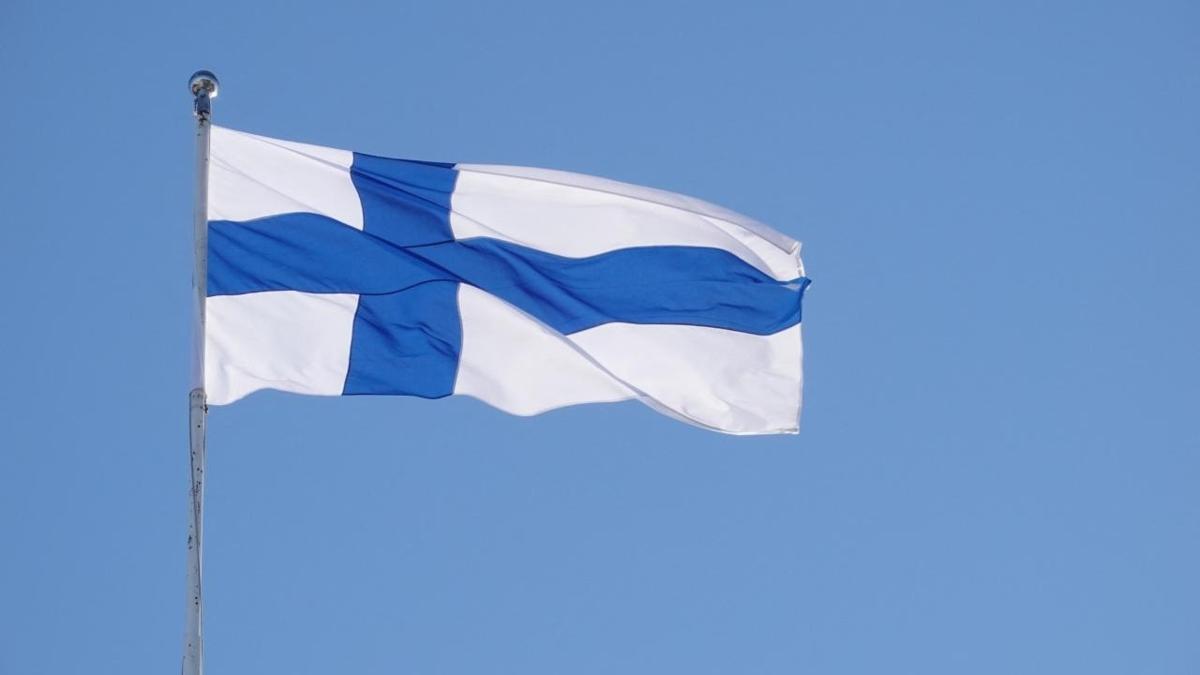 Hava sahas ihlali! Finlandiya, Rus Bykeli'yi ard