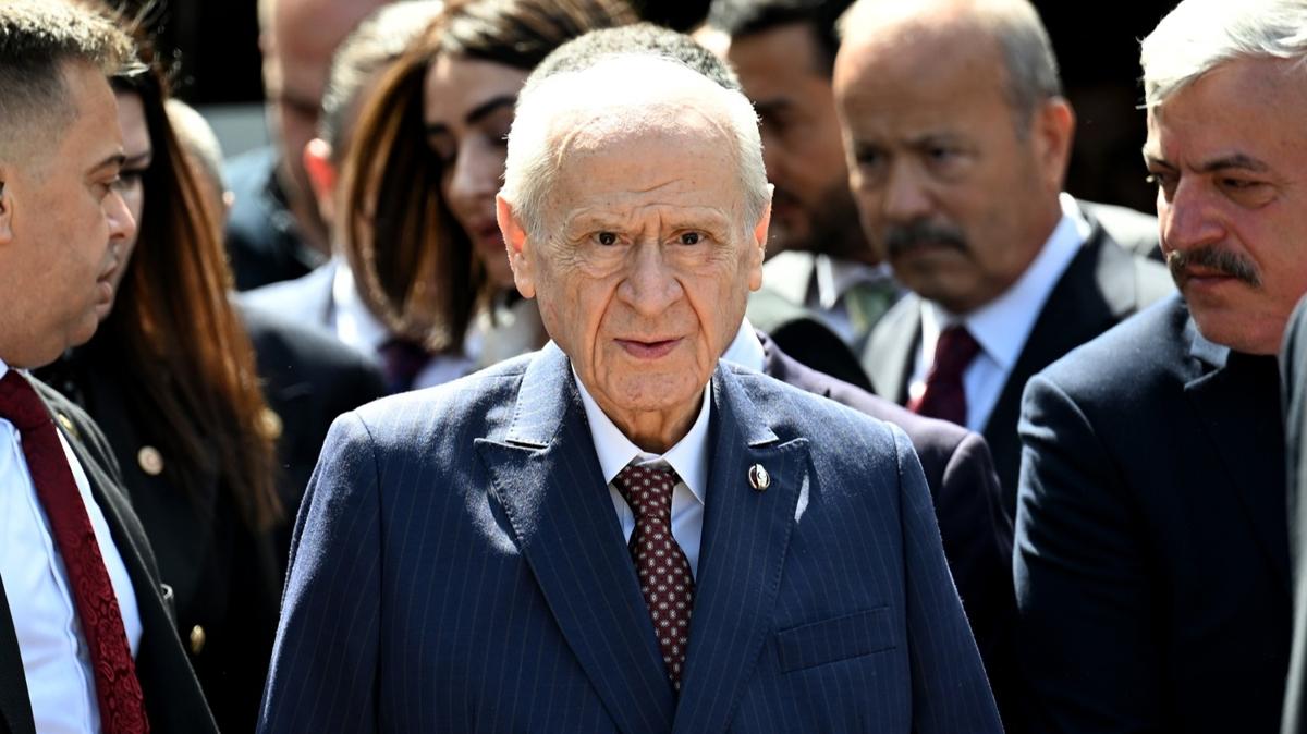 Baheli Ankara'da partililerle bir araya geldi 