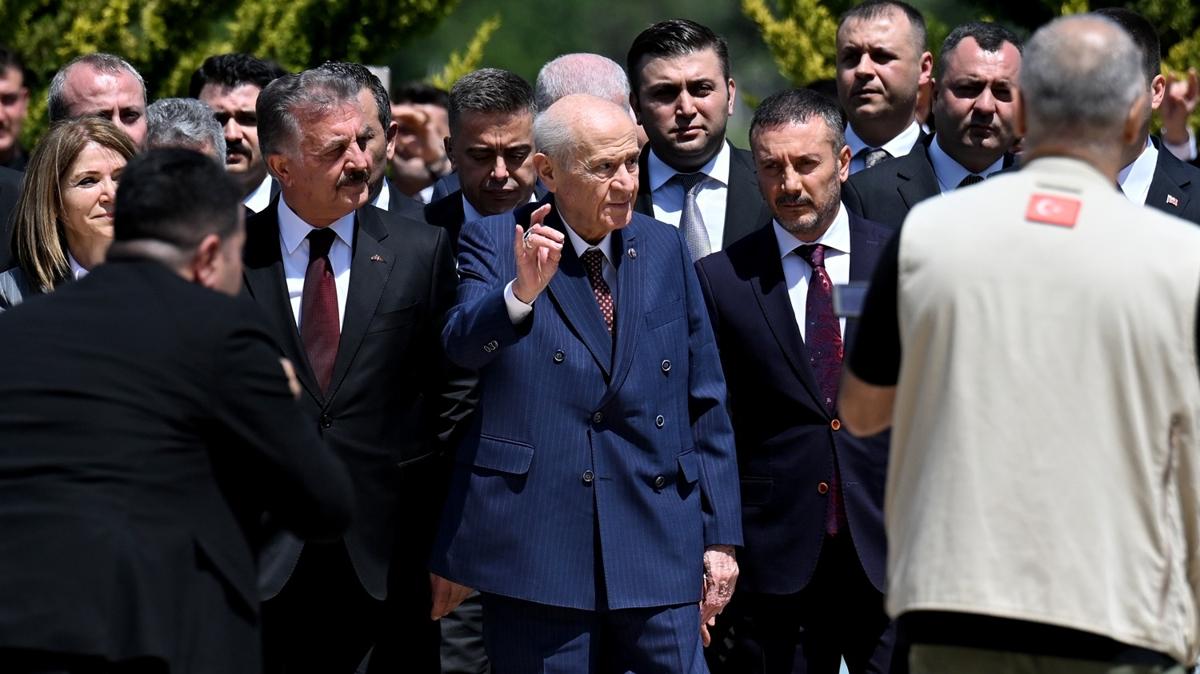 Baheli'den Terrsz Trkiye mesaj: Vakit hzla yaklamaktadr
