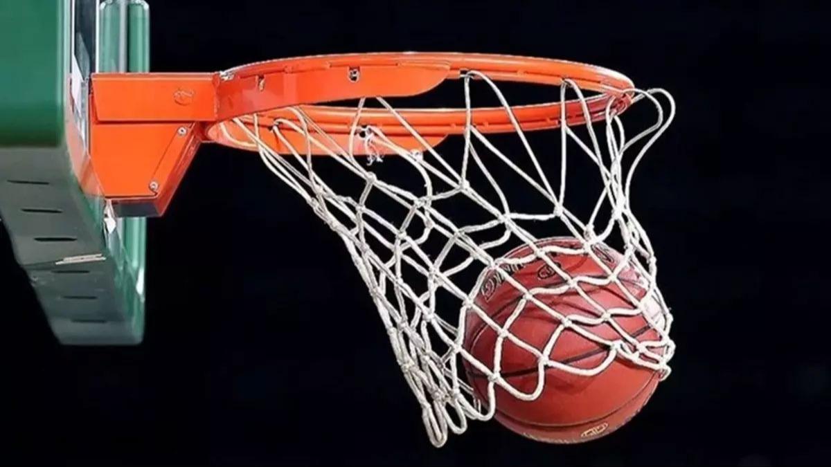Basketbol Sper Ligi'nde play-off eyrek final perdesi yarn alacak