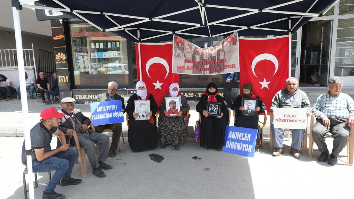 DEM Parti nnde evlat nbeti:  Yeter artk kan dklmesin