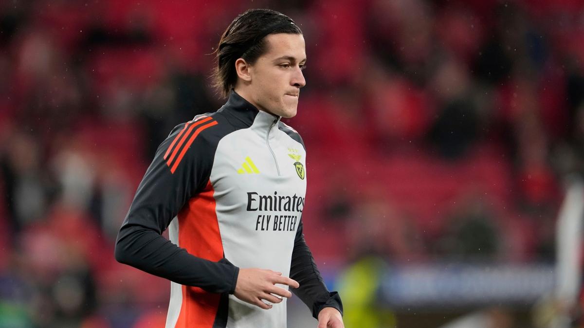 Real Madrid, Alvaro Carreras iin Benfica ile masaya oturdu