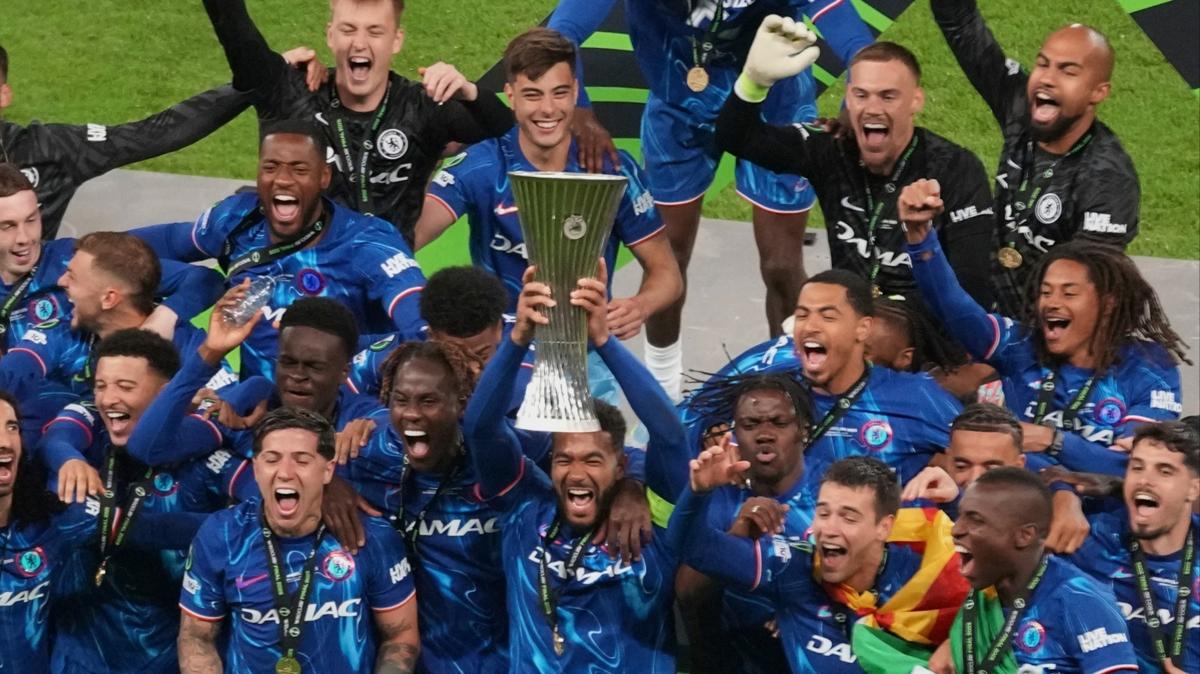 Chelsea'den tarihe geen baar: Avrupa'nn 5 byk kupasn kazanan tek takm