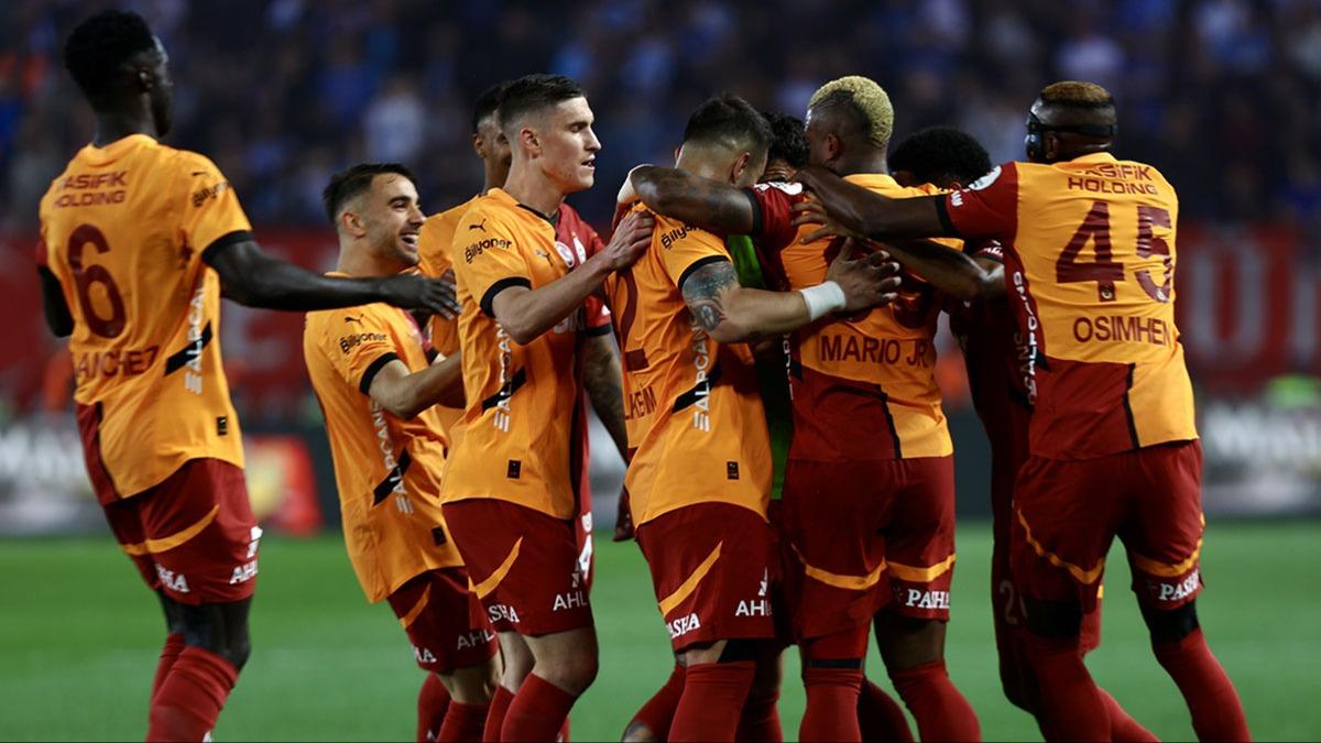 Galatasaray sezonu evinde kapatacak! Son mata rakip Baakehir
