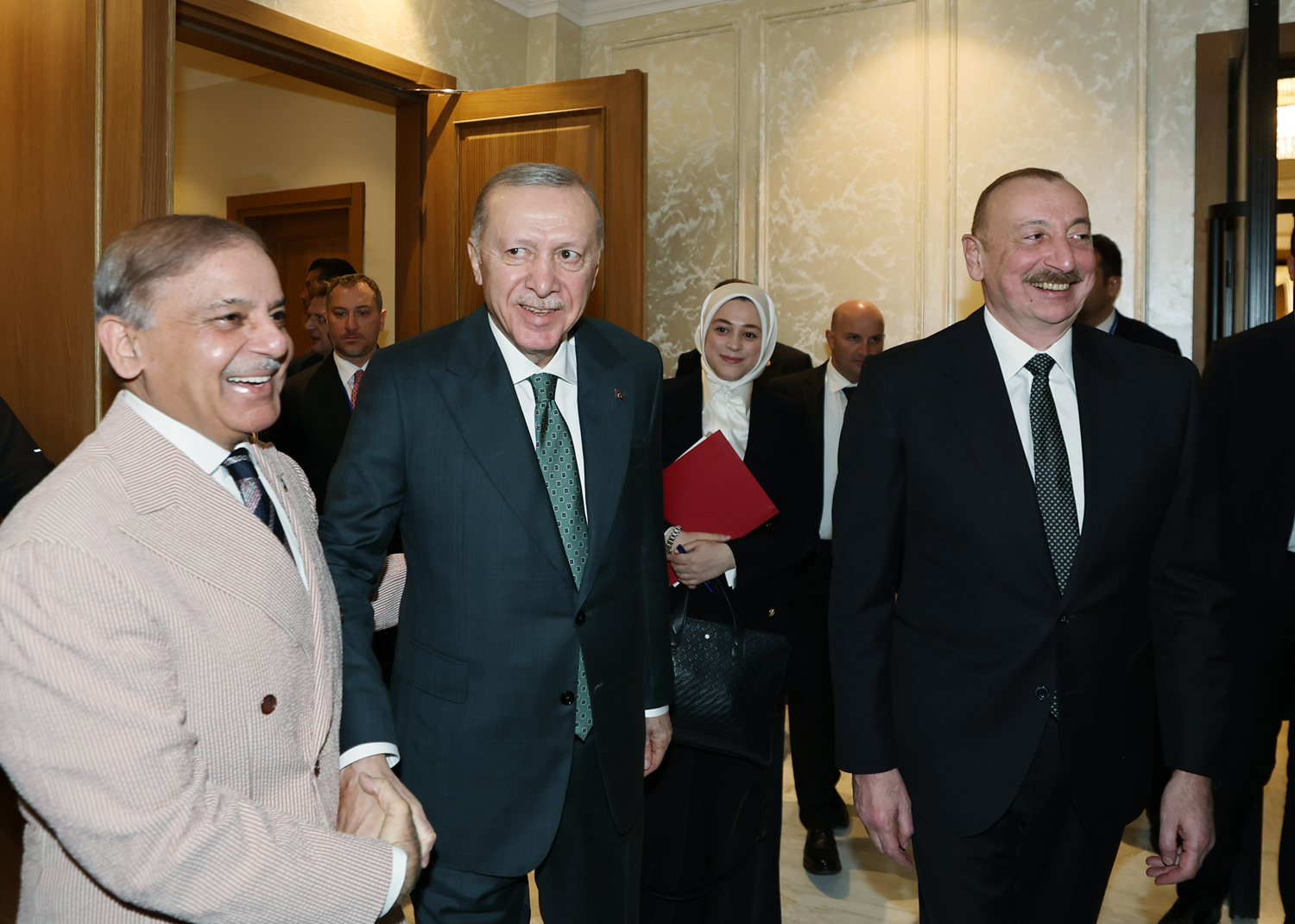 Kafkasya'dan Güney Asya'ya iş birliği köprüsü