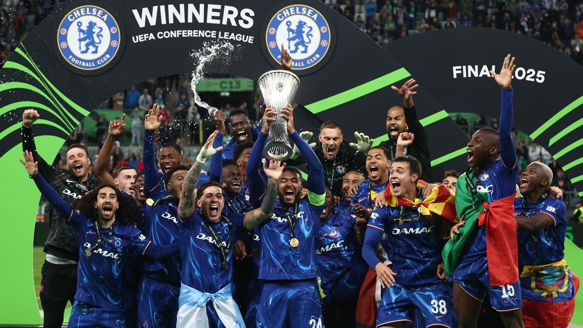 ampiyon Chelsea kupay kaldrd