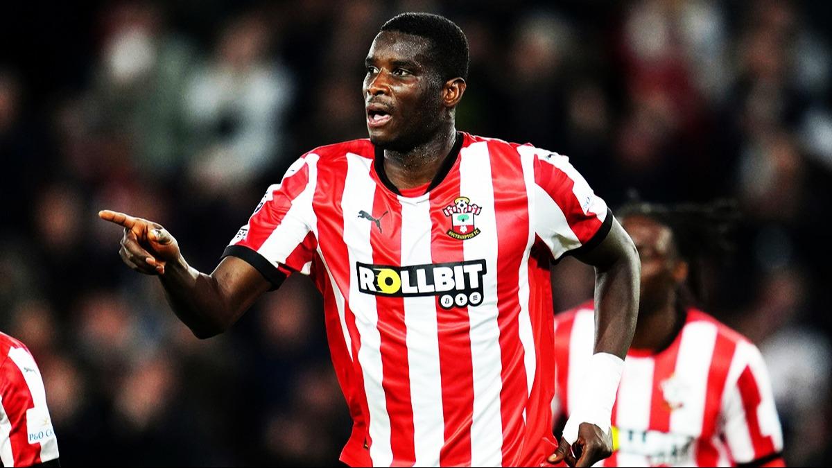 Trabzonspor'dan hem gnl hem transfer hamlesi! Hedefteki isim Onuachu