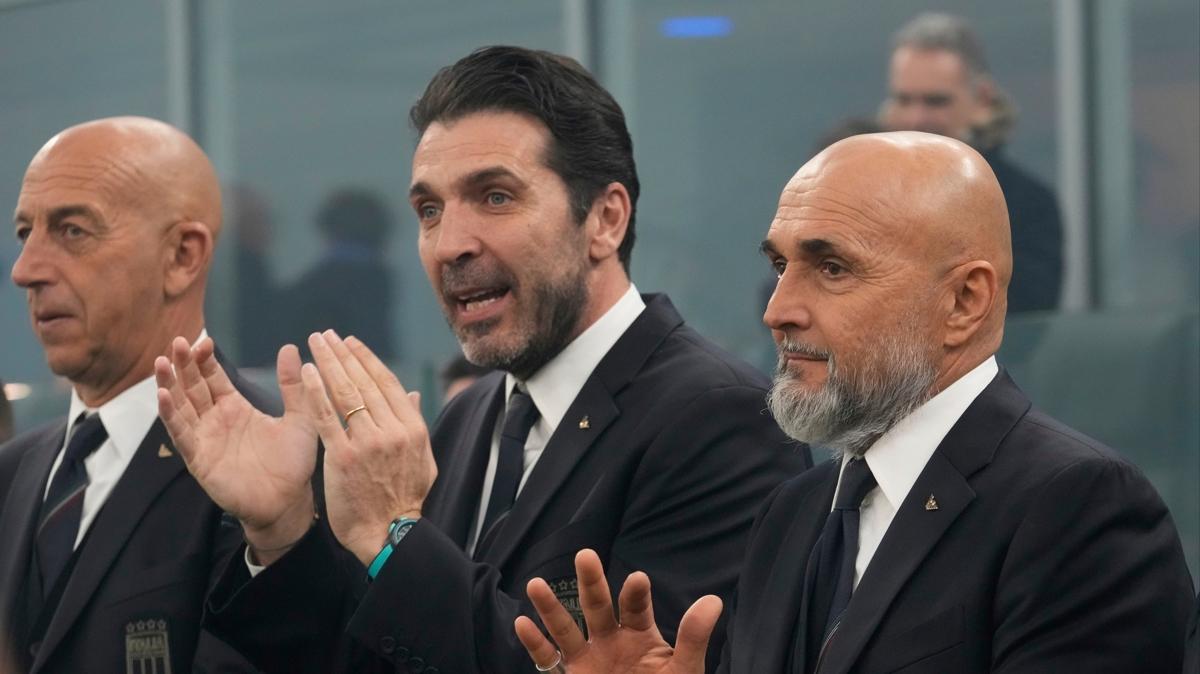 Buffon'dan talyan futboluna eletiri: spanya'y taklit etmek geriye gtrd