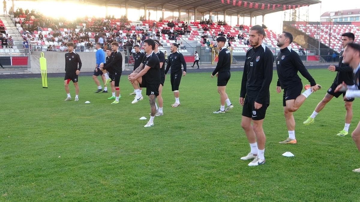 2. Lig play-off finali Kayseri'de: Vanspor ile Batman Petrolspor kar karya
