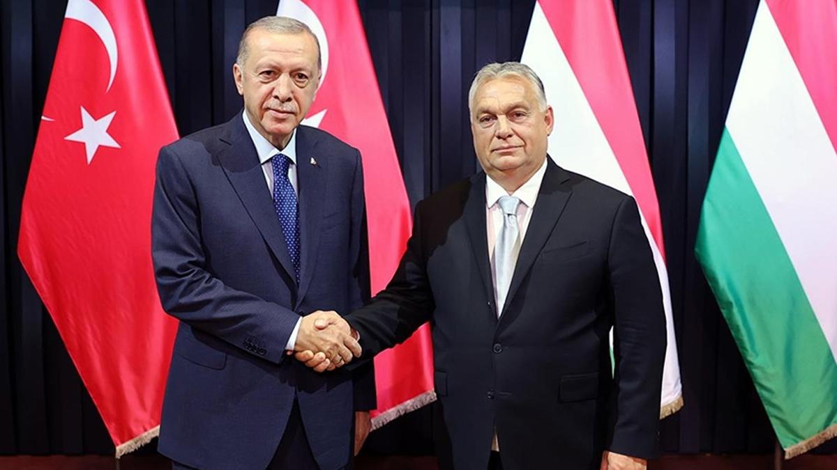 Cumhurbaşkanı Erdoğan, Orban ile telefon görüşmesi gerçekleştirdi