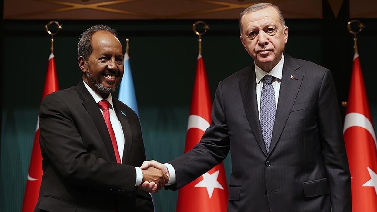 Cumhurbaşkanı Erdoğan'dan Somali'ye destek telefonu: Terörle mücadelede yanınızdayız