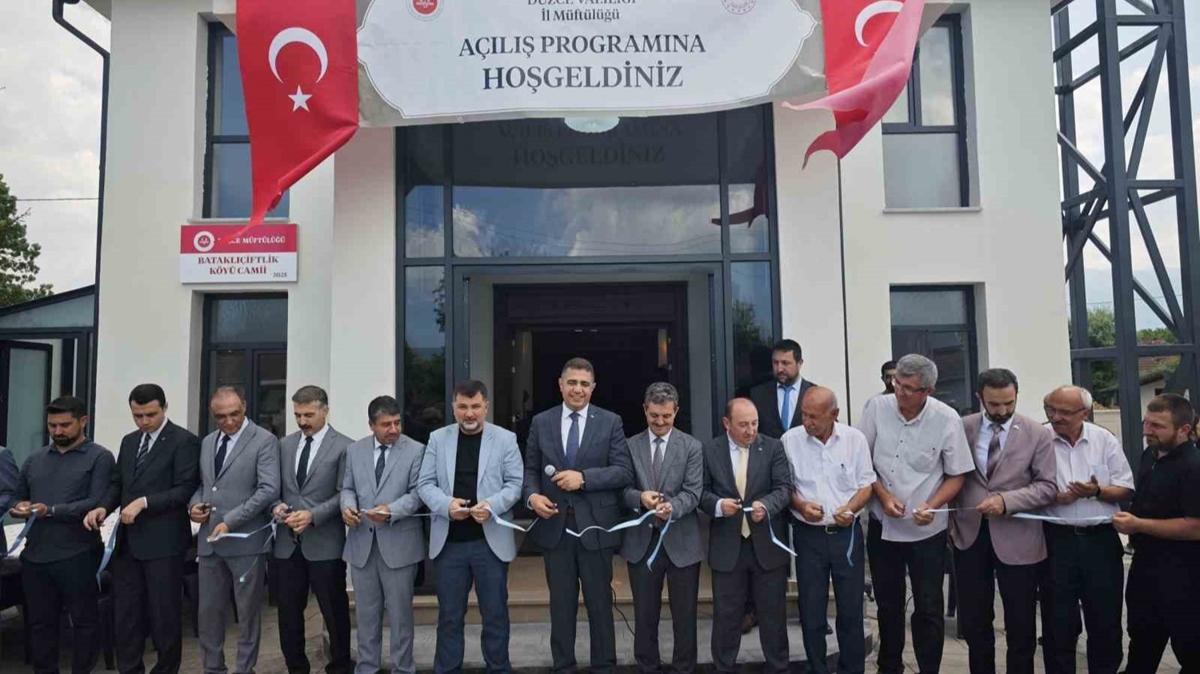 Depremde yklan cami yeniden ina edilerek hizmete alnd