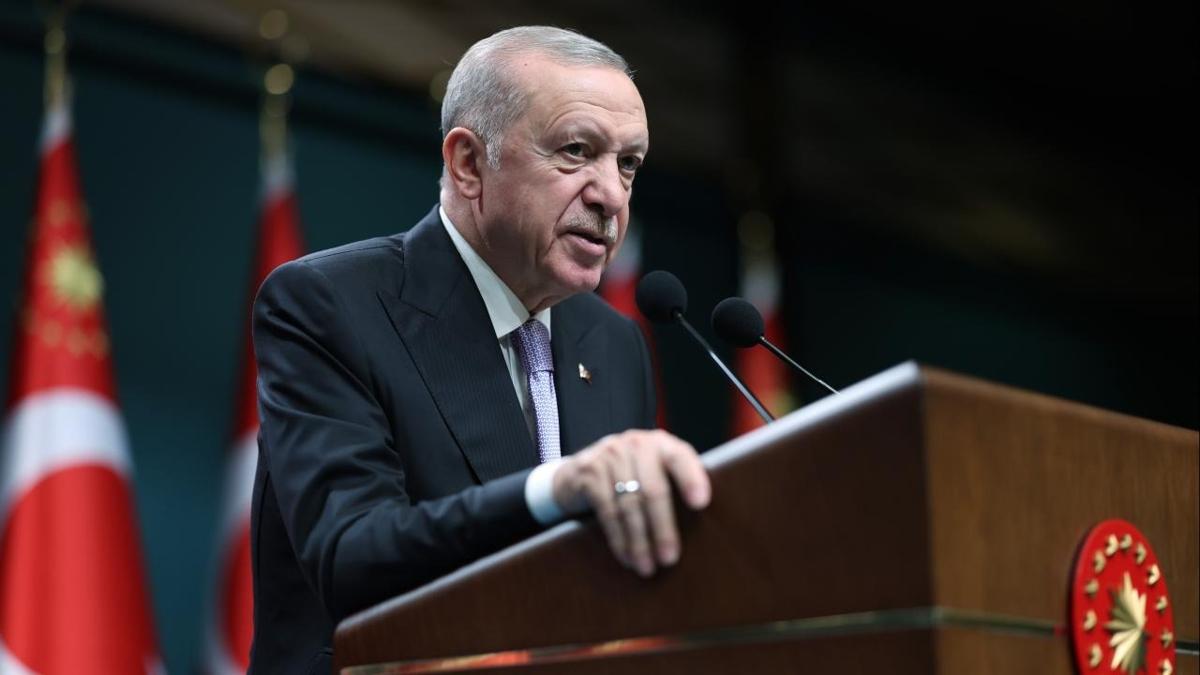 Cumhurbakan Erdoan, Trk Hava Kuvvetleri'nin kurulu yl dnmn tebrik etti