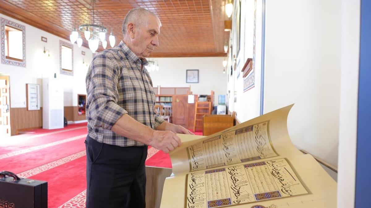 Cumhurbakan Erdoan'dan Kur'an- Kerim hediyesi: 10 yldr Preza Kalesi Camisi'nde muhafaza ediliyor