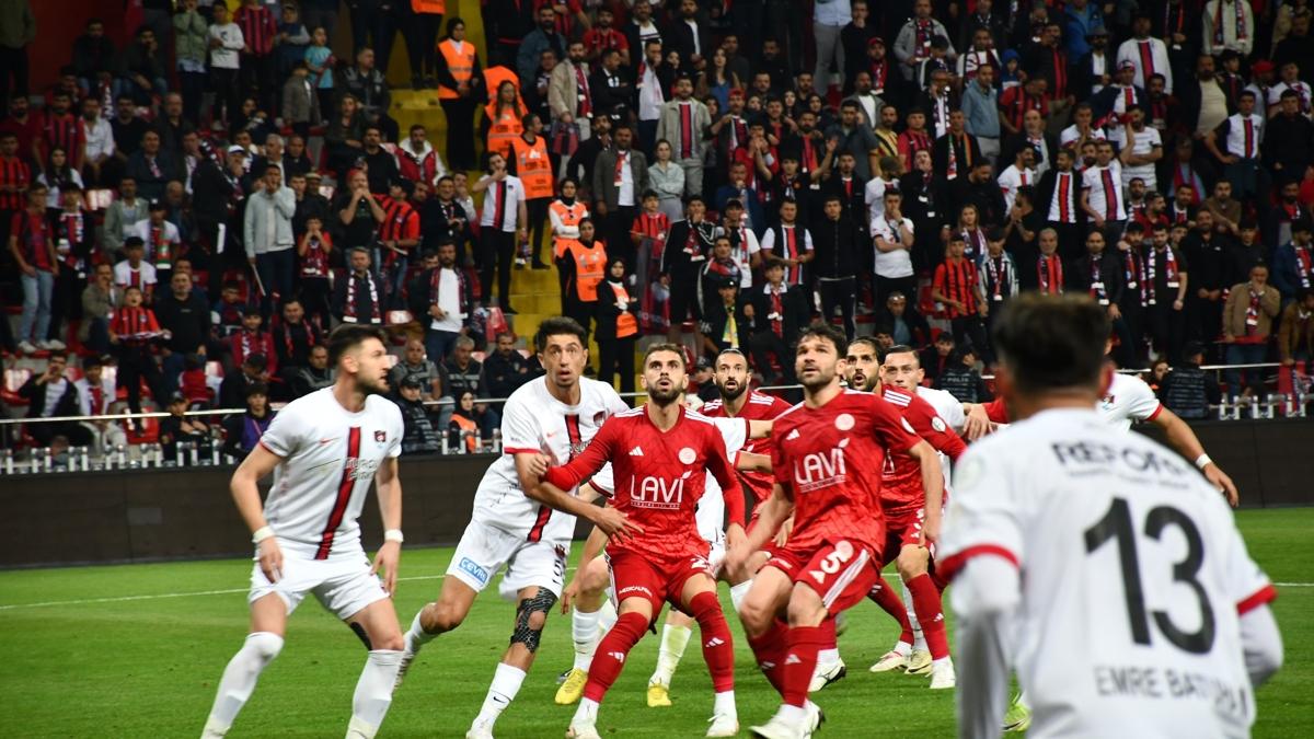 Vanspor, penaltlarla 1. Lig'e ykseldi