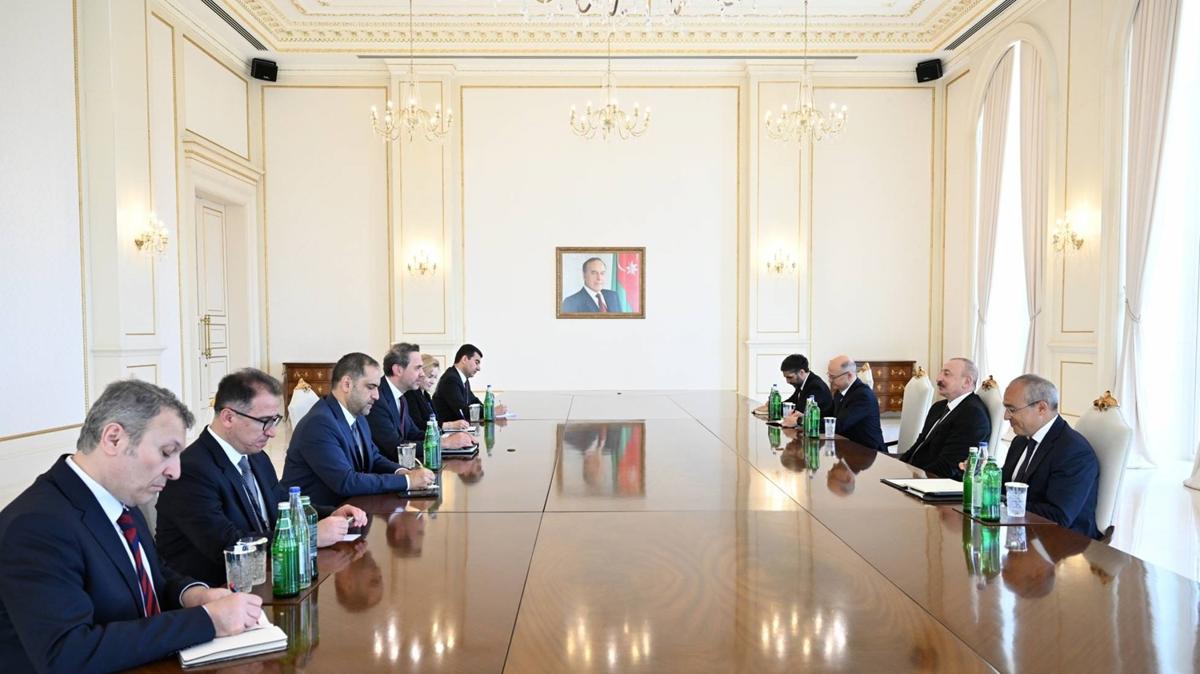 Aliyev, Bakan Bayraktar' kabul etti