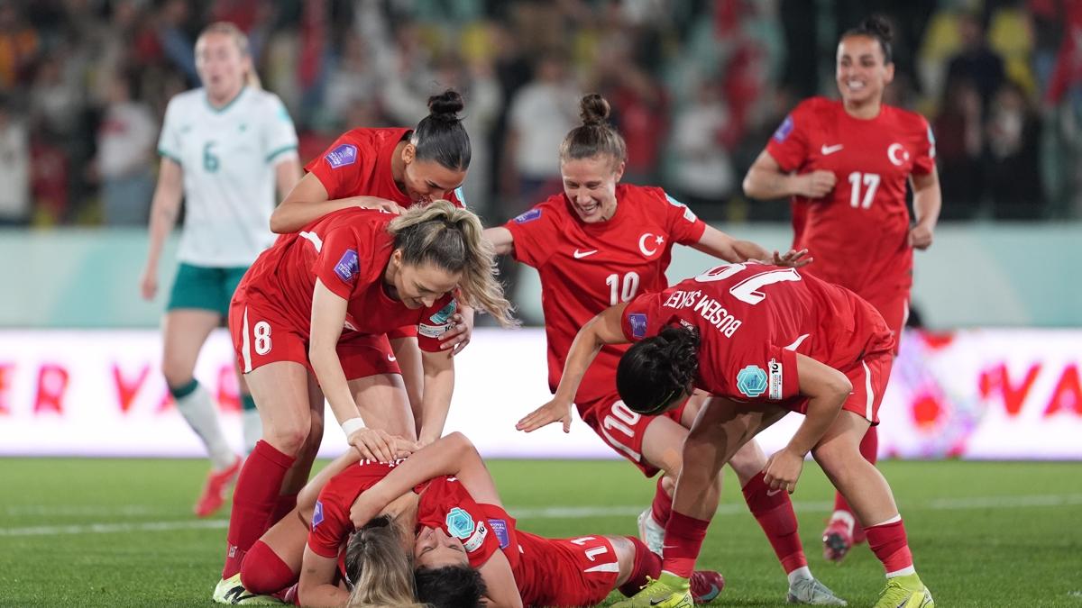 Kadn Milli Takm, Yunanistan' tek golle geti