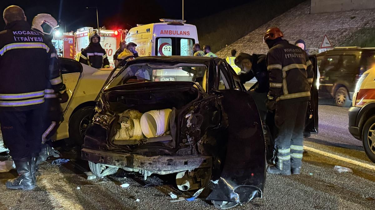 Kuzey Marmara Otoyolu'nda zincirleme kaza! ok sayda yaral var