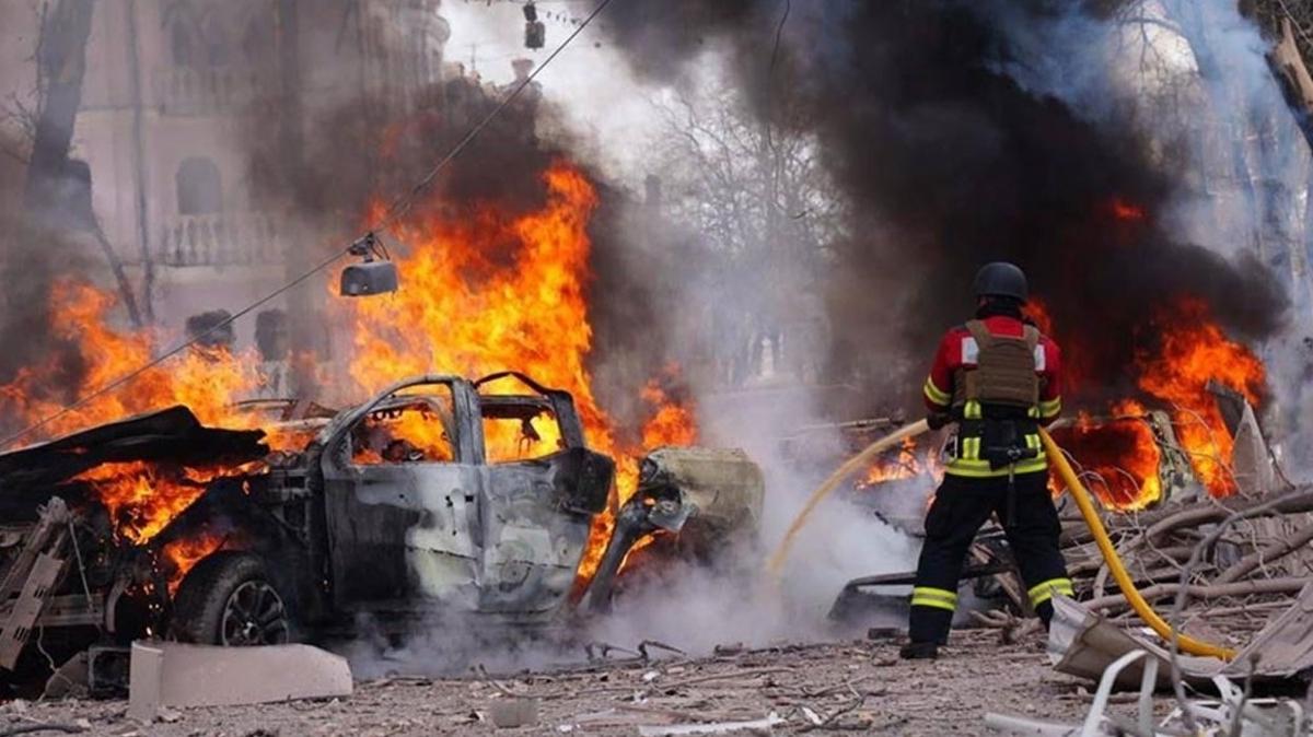 Rus ordusundan Ukrayna'ya misilleme: 3 l 16 yaral
