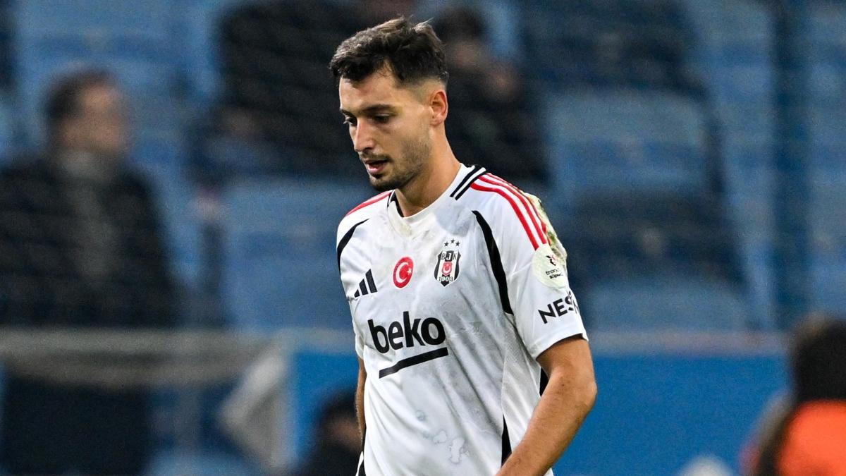 Beşiktaş'ta kırmızı kart rekoru Tayyip Talha Sanuç'ta