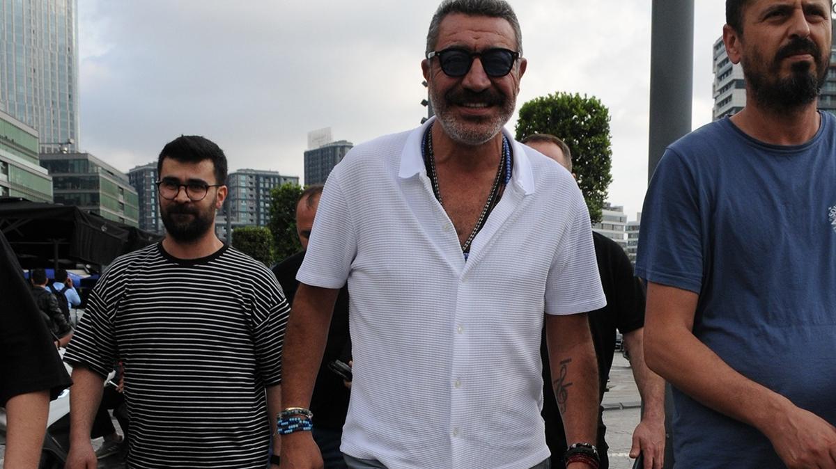 Yeni arks kt! Hakan Altun her yerde konser verecek