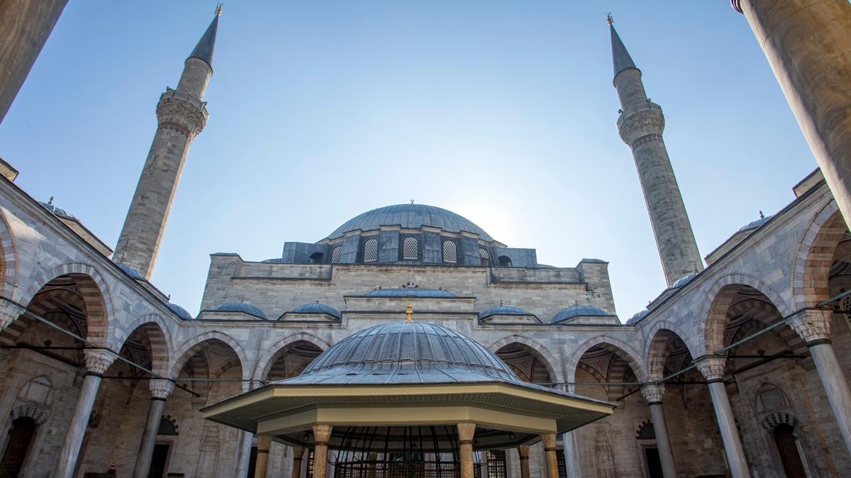 Arefe gn ekilecek tesbihler ve zikirler! Arefe gn okunacak dualar ve sureler nelerdir?