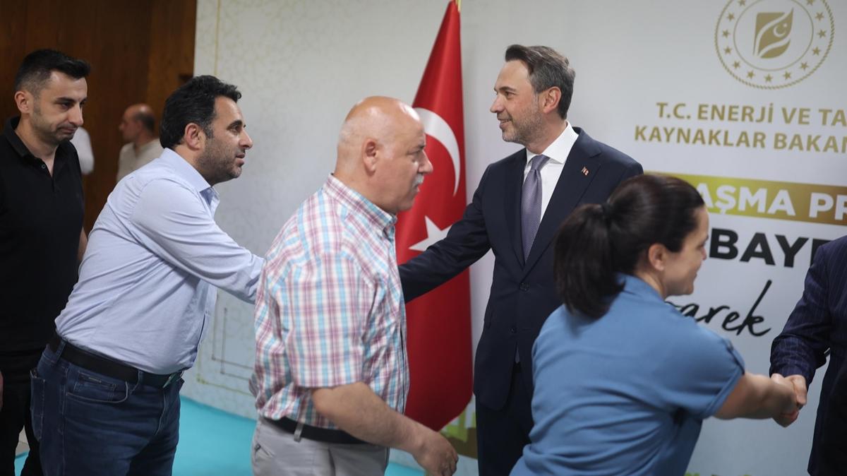 Bakan Bayraktar: Herkes Gabar' yakndan takip ediyor