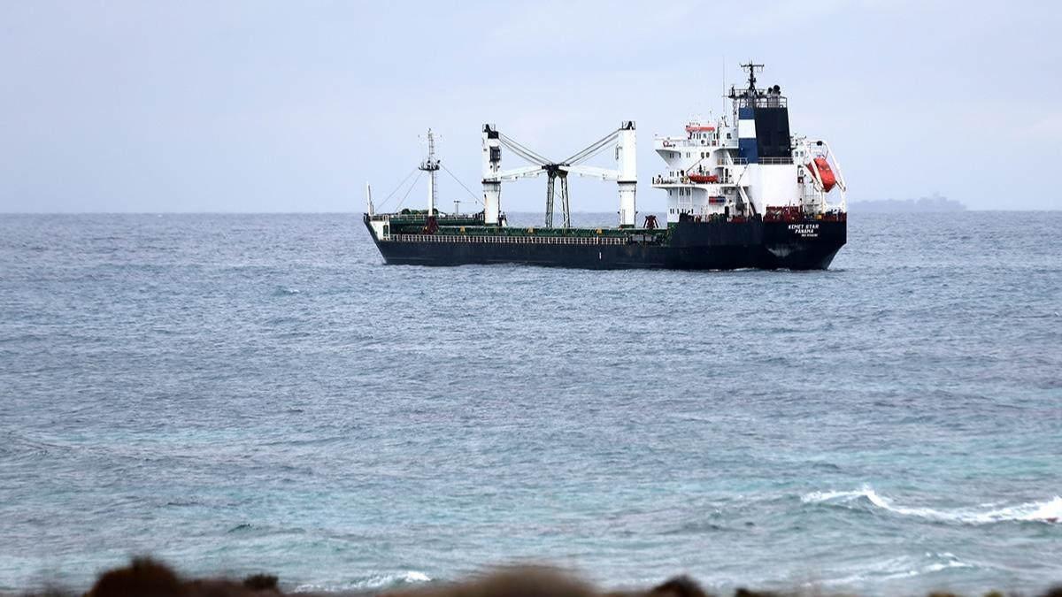Bozcaada'da denizi kirleten gemiye 8 milyon lira ceza 