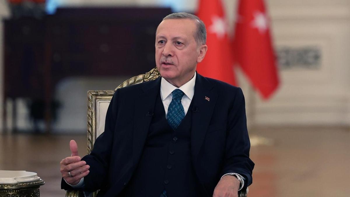 Bayram temaslar balad! Cumhurbakan Erdoan'dan Baheli ve Tatar'a kutlama