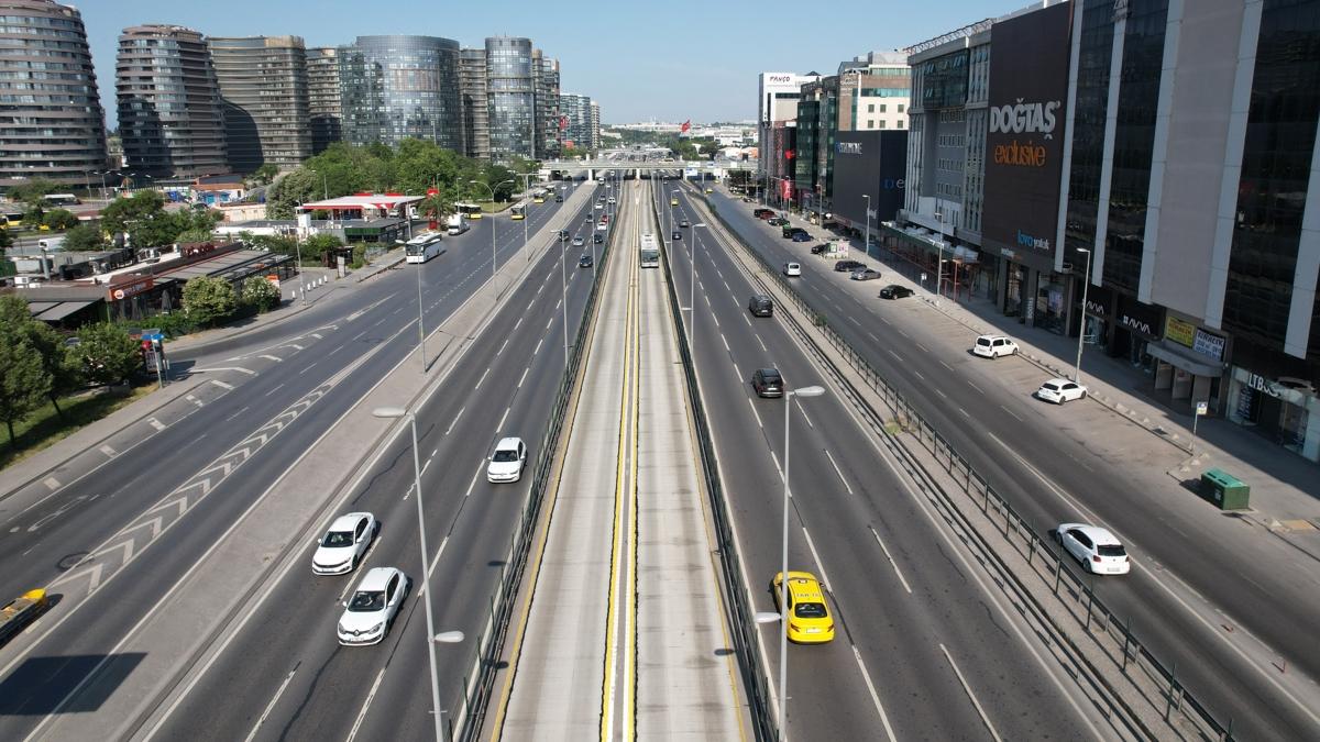 Kurban Bayram'nn ilk gnnde yollar bo kald