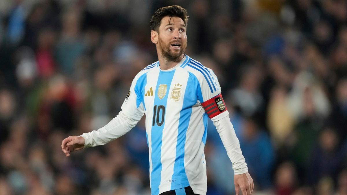 kinci yarda oyundan kt! te Messi deiikliinin ardndaki gerek