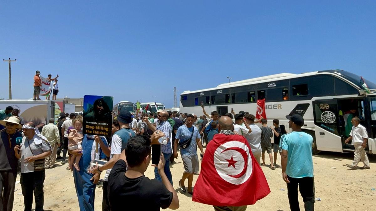 srail'de Marib Direni Konvoyu panii! Saldr tehdidinde bulundular